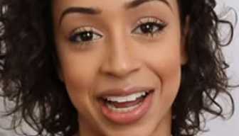 Female comedian Liza Koshy